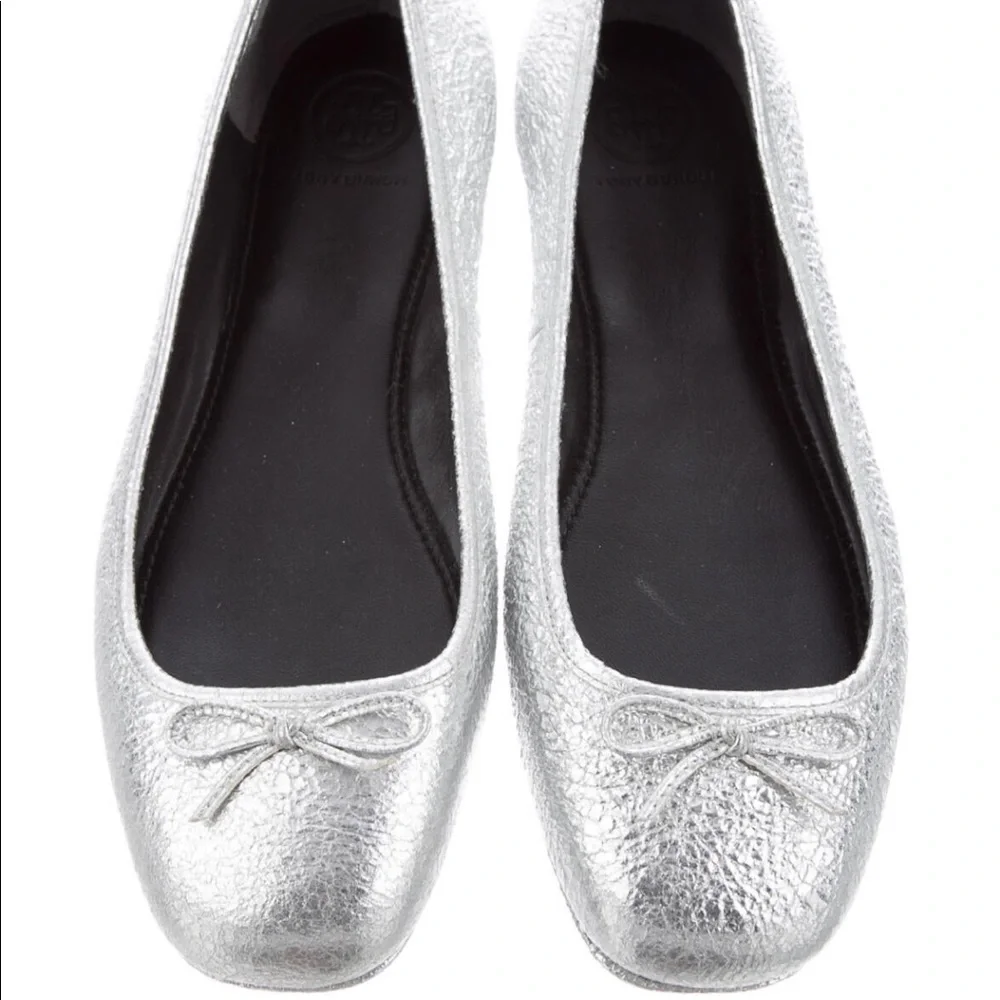 Tory Burch Women’s Laila Leather Silver Ballet Flats Size 8